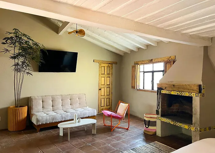 Ombligo Connection House (Adults Only)